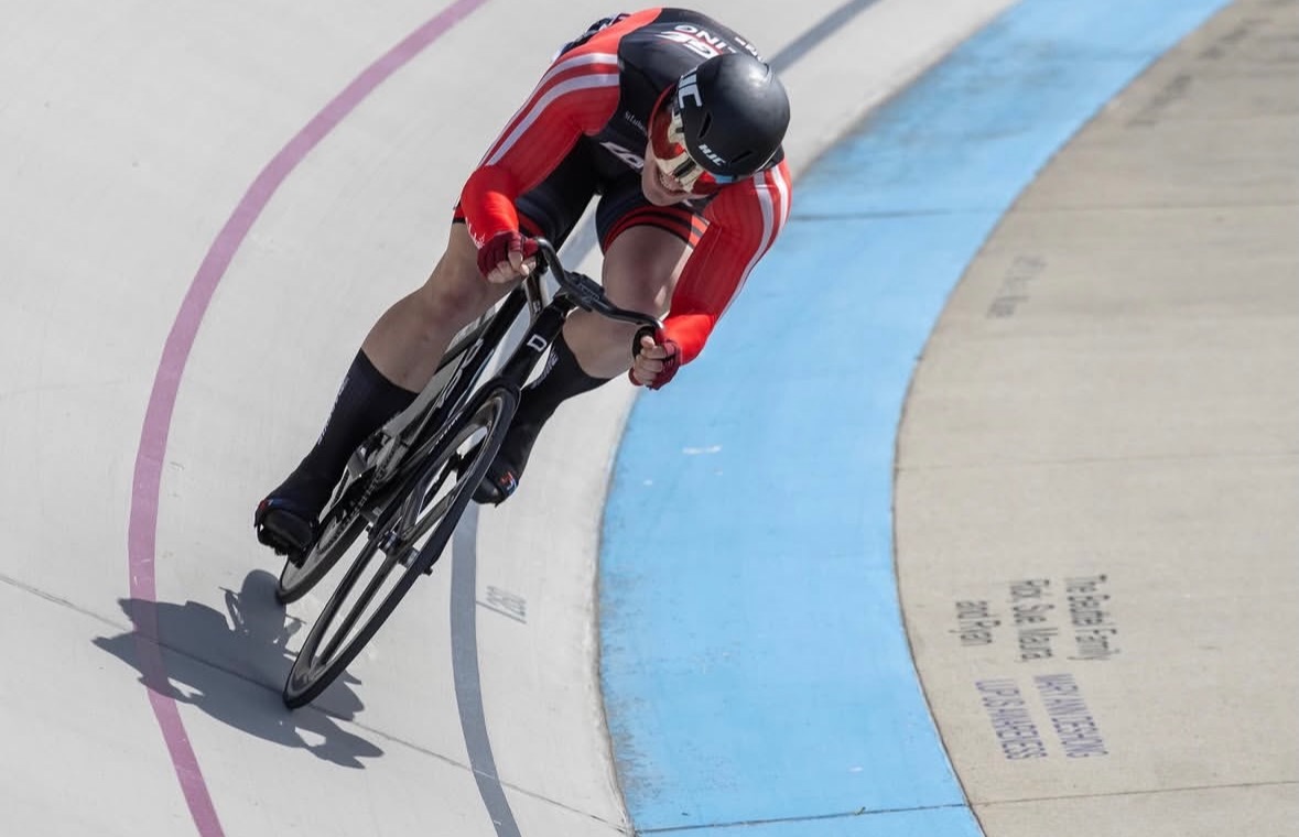 Track cycling race